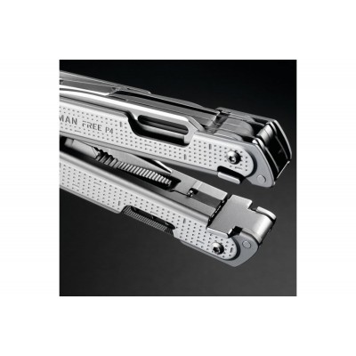 Мультитул Leatherman Free P4 832642