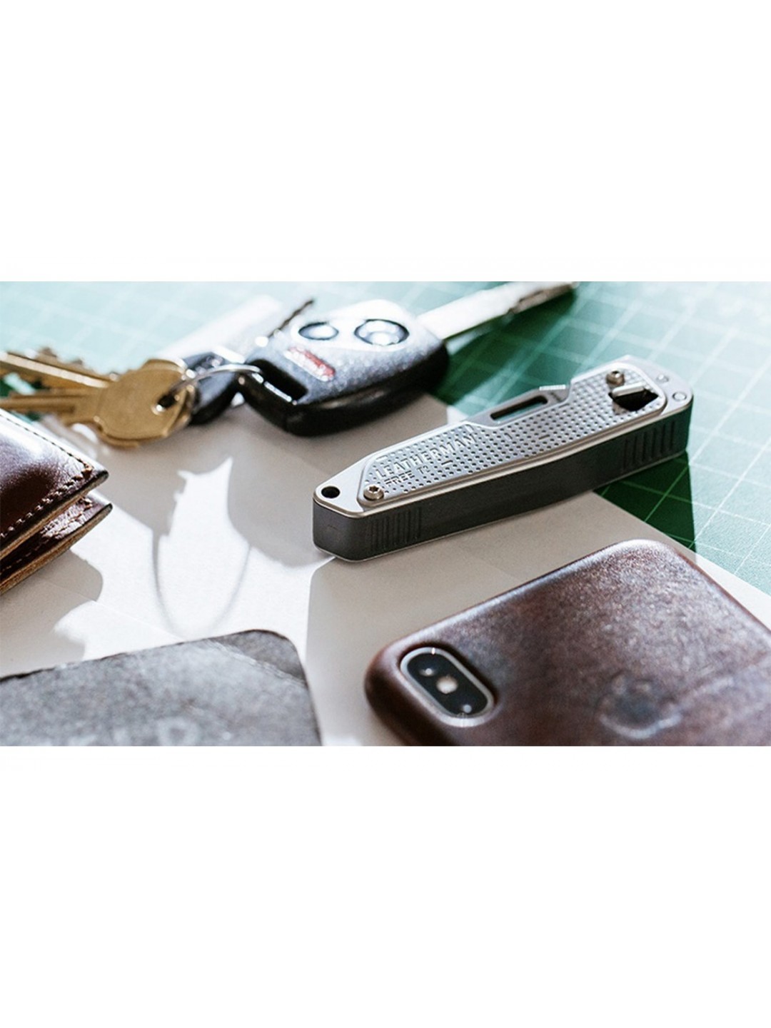 Мультитул LEATHERMAN Free Т2 832682
