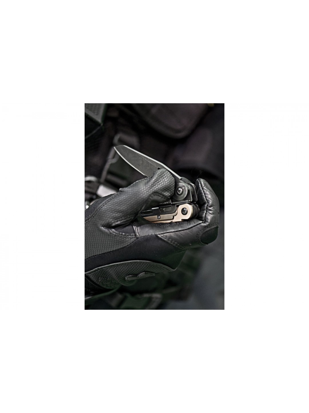 Мультитул Leatherman MUT EOD 850132N нейлоновый чехол MOLLE