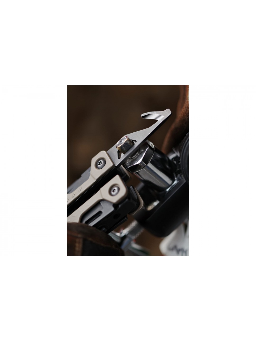 Мультитул Leatherman OHT-Coyote 831640 нейлоновый чехол MOLLE
