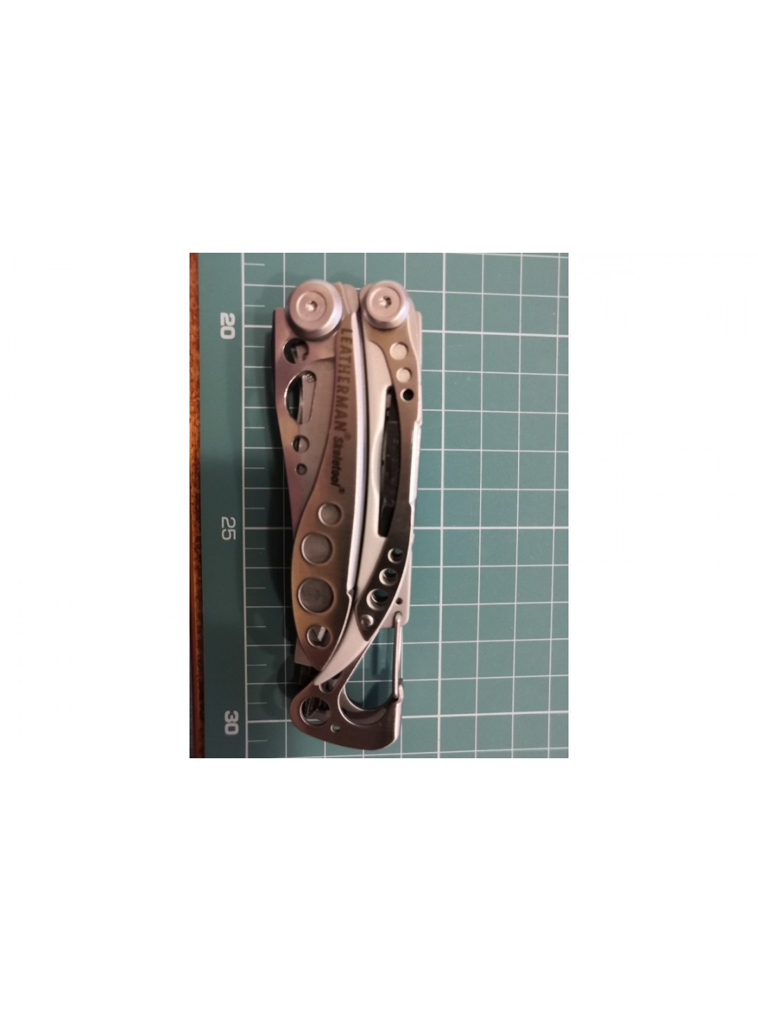 Мультитул Leatherman Skeletool 830920