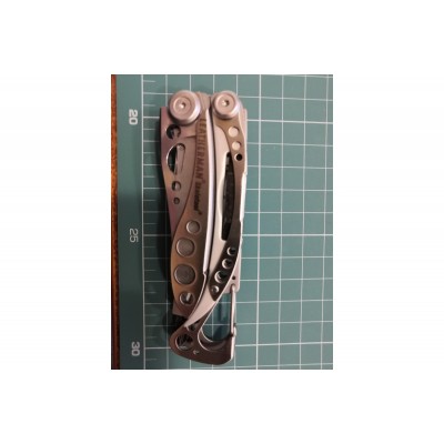 Мультитул Leatherman Skeletool 830920