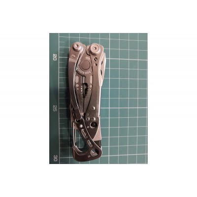 Мультитул Leatherman Skeletool 830920