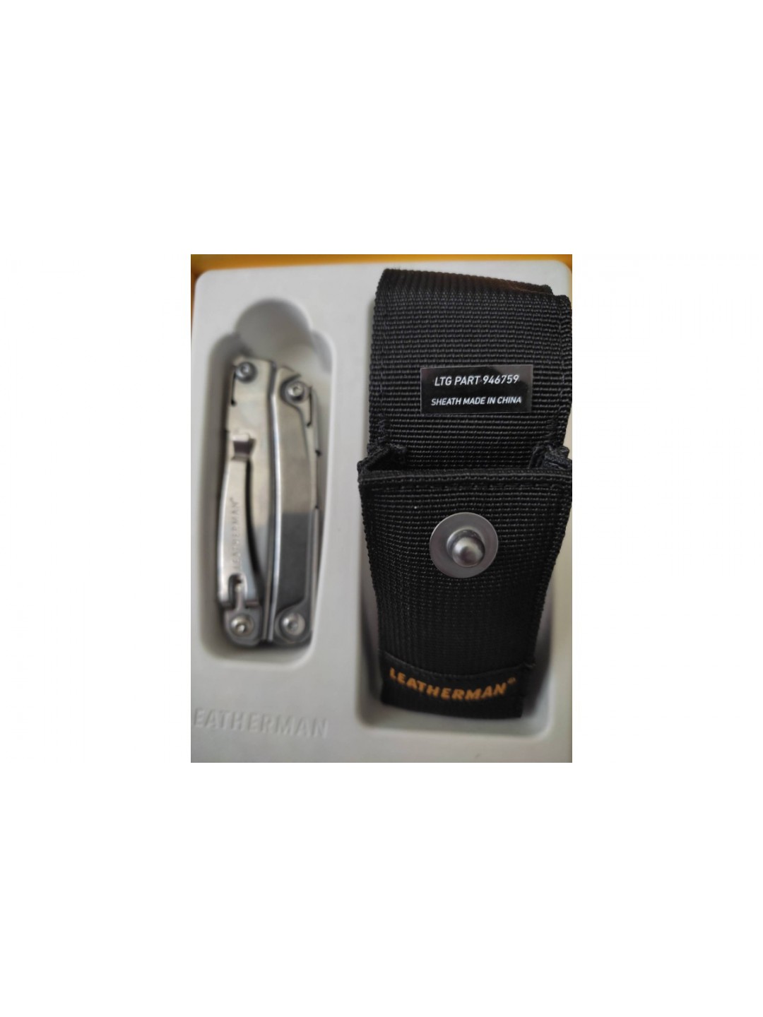 Мультитул Leatherman Rev 832136 нейлоновый чехол