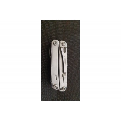 Мультитул Leatherman Sidekick 831439 нейлоновый чехол