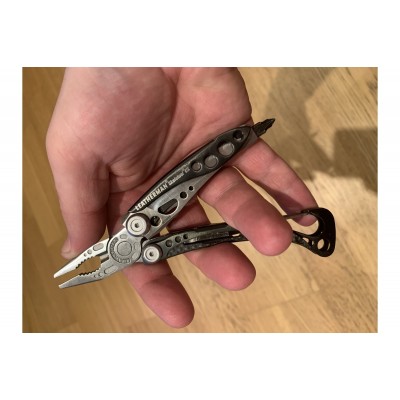 Мультитул Leatherman Skeletool CX 830923
