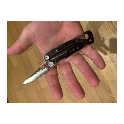 Мультитул Leatherman Skeletool CX 830923