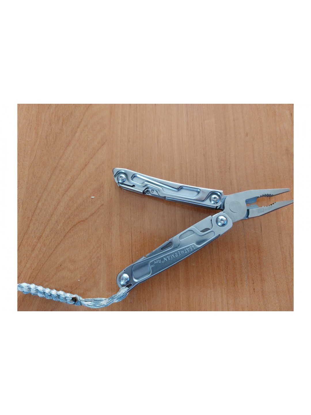 Мультитул Leatherman Rev 832130