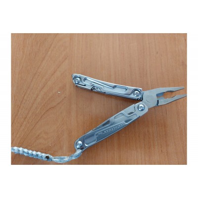 Мультитул Leatherman Rev 832130