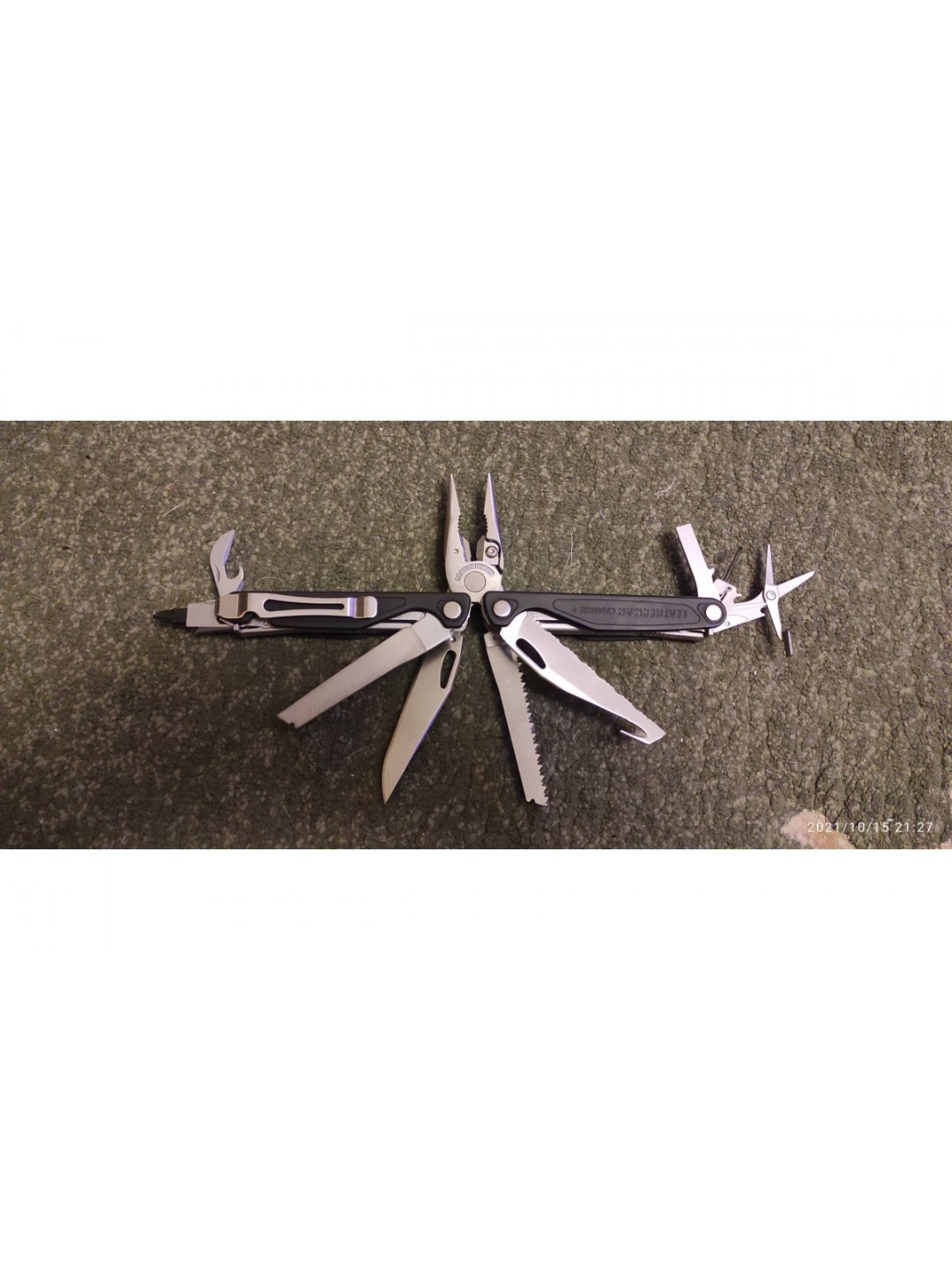 Мультитул Leatherman Charge Plus 17 функций, нейлоновый чехол 832516