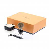 Бритвенный набор Mondial: станок MACH3, помазок, крем для бритья Sandalo, цвет черный Бритвенный набор Mondial: станок MACH3, помазок, крем для бритья Sandalo, цвет черный