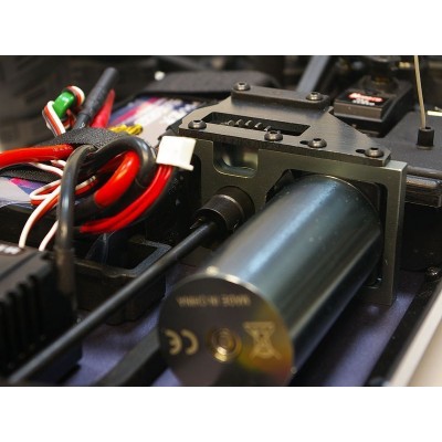Радиоуправляемый монстр Himoto Raider Brushless 4WD 2.4G 1/8 RTR