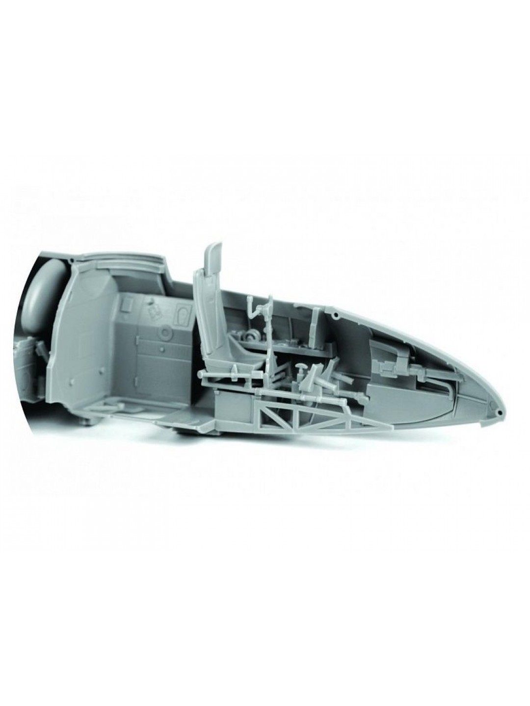 Сборная модель ZVEZDA Пикирующий бомбардировщик Пе-2, 1/48