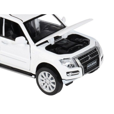 Машина "АВТОПАНОРАМА" Mitsubishi Pajero 4WD Tubro, белый, 1/33, свет, звук, в/к 17,5*13,5*9 см