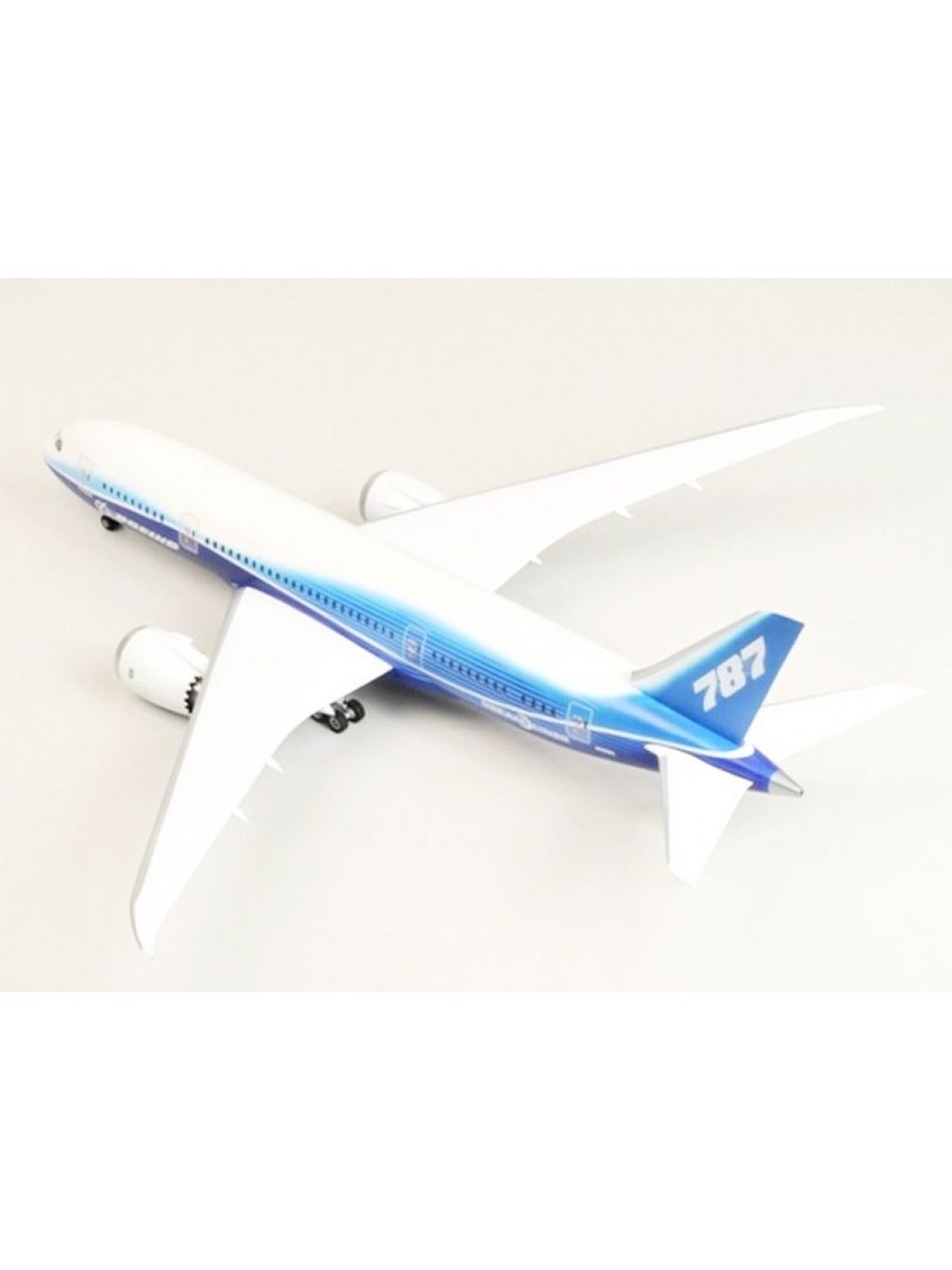 Сборная модель ZVEZDA Пассажирский авиалайнер Боинг 787-8 Дримлайнер, 1/144