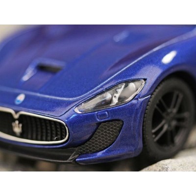 Машина Kinsmart 1:38 Maserati GranTurismo MC Stradale инерция (1/12шт.) б/к