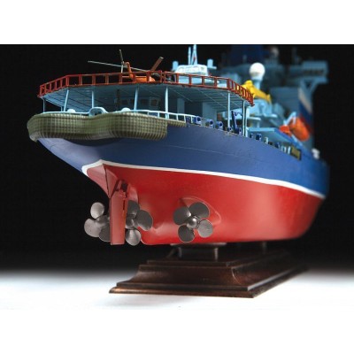 Сборная модель ZVEZDA Российский атомный ледокол проект 22220 "Арктика", 1/350