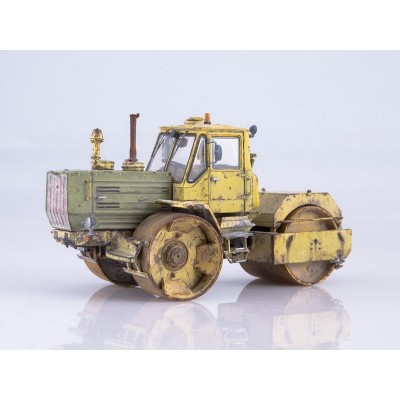 Сборная модель AVD Виброкаток СД-802, 1/43