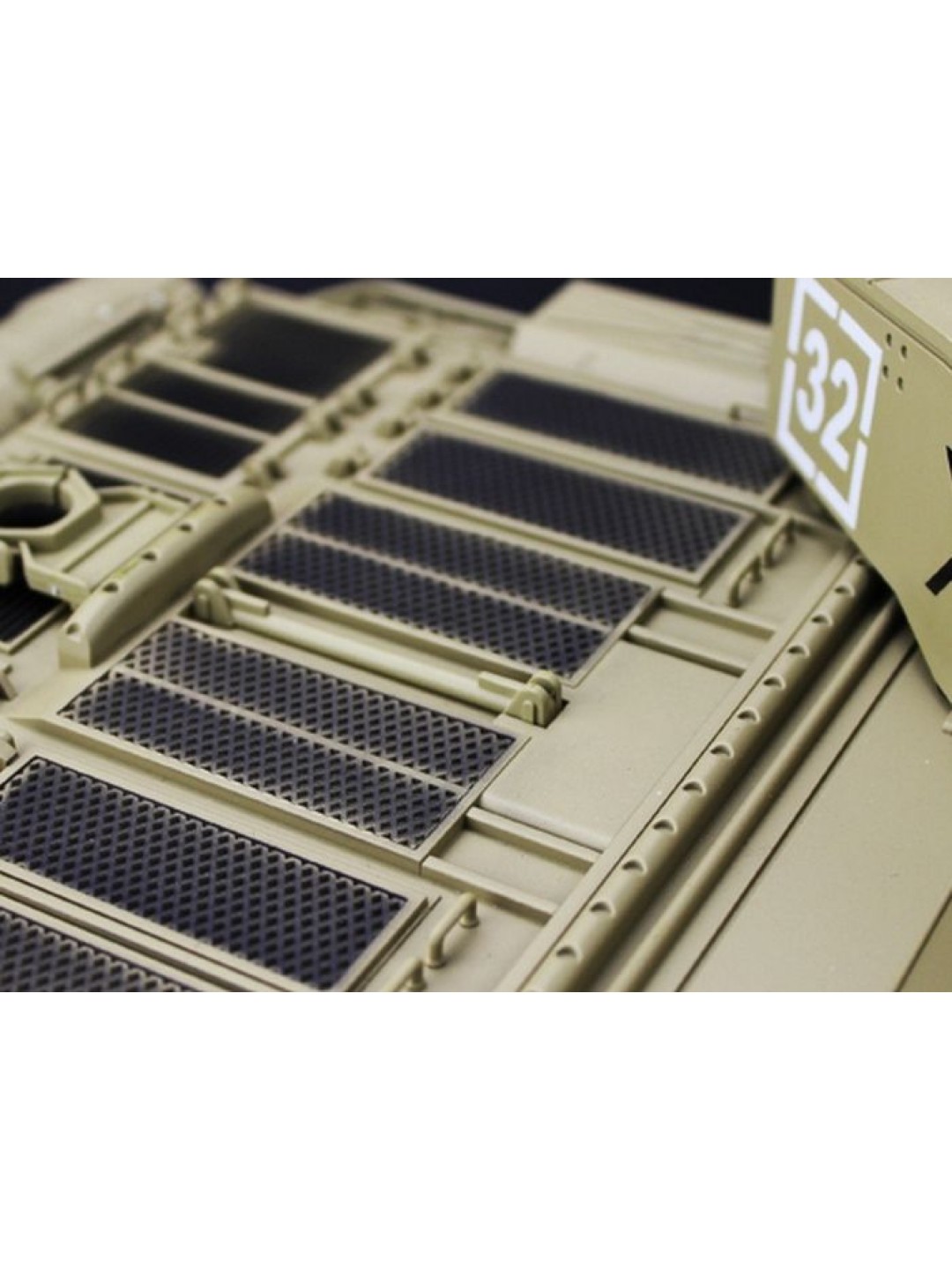 P/У танк Heng Long 1/16 Challenger 2 (Британия) 2.4G RTR