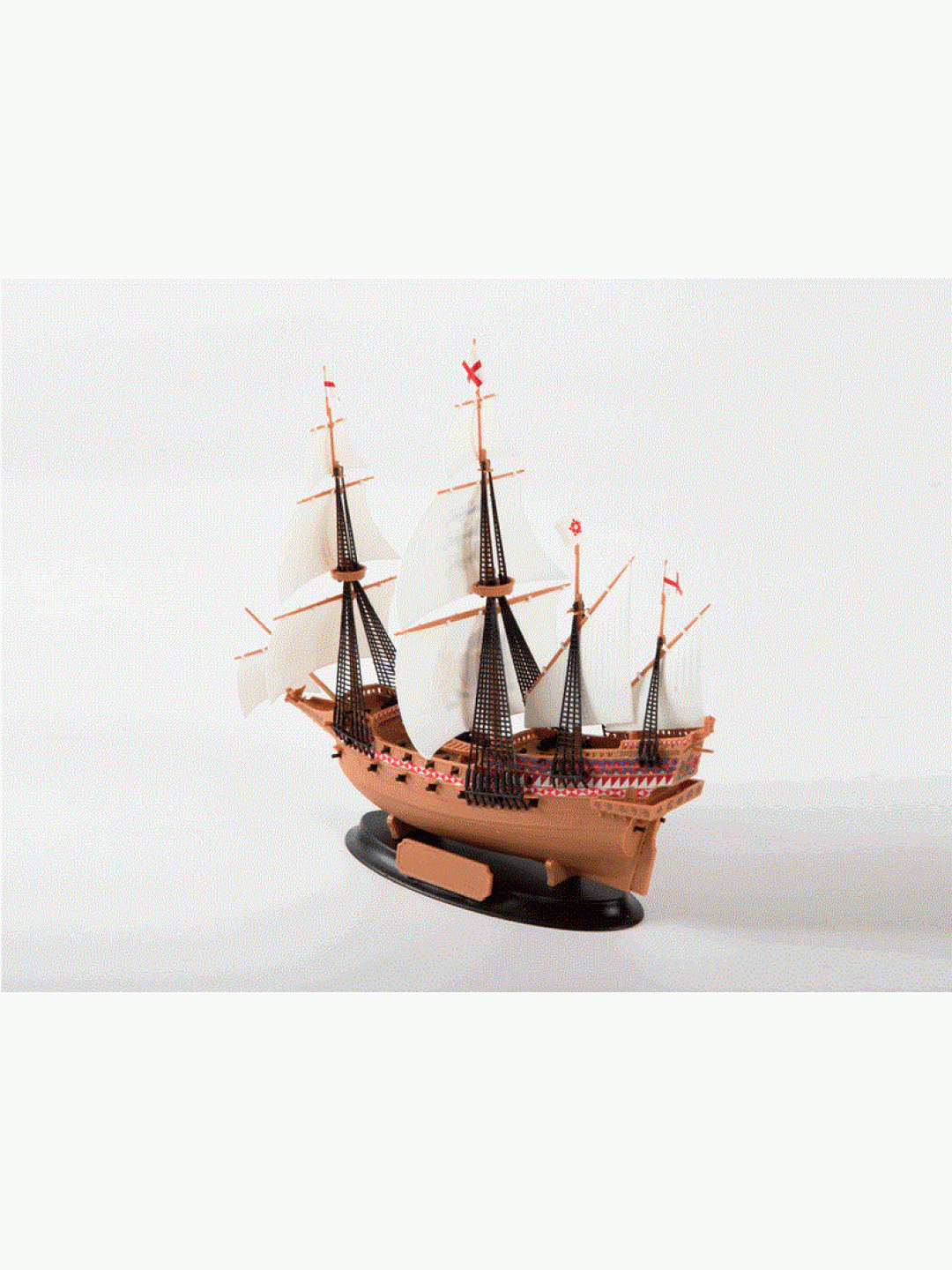 Сборная модель ZVEZDA Флагманский корабль Френсиса Дрейка "Ревендж", 1/350