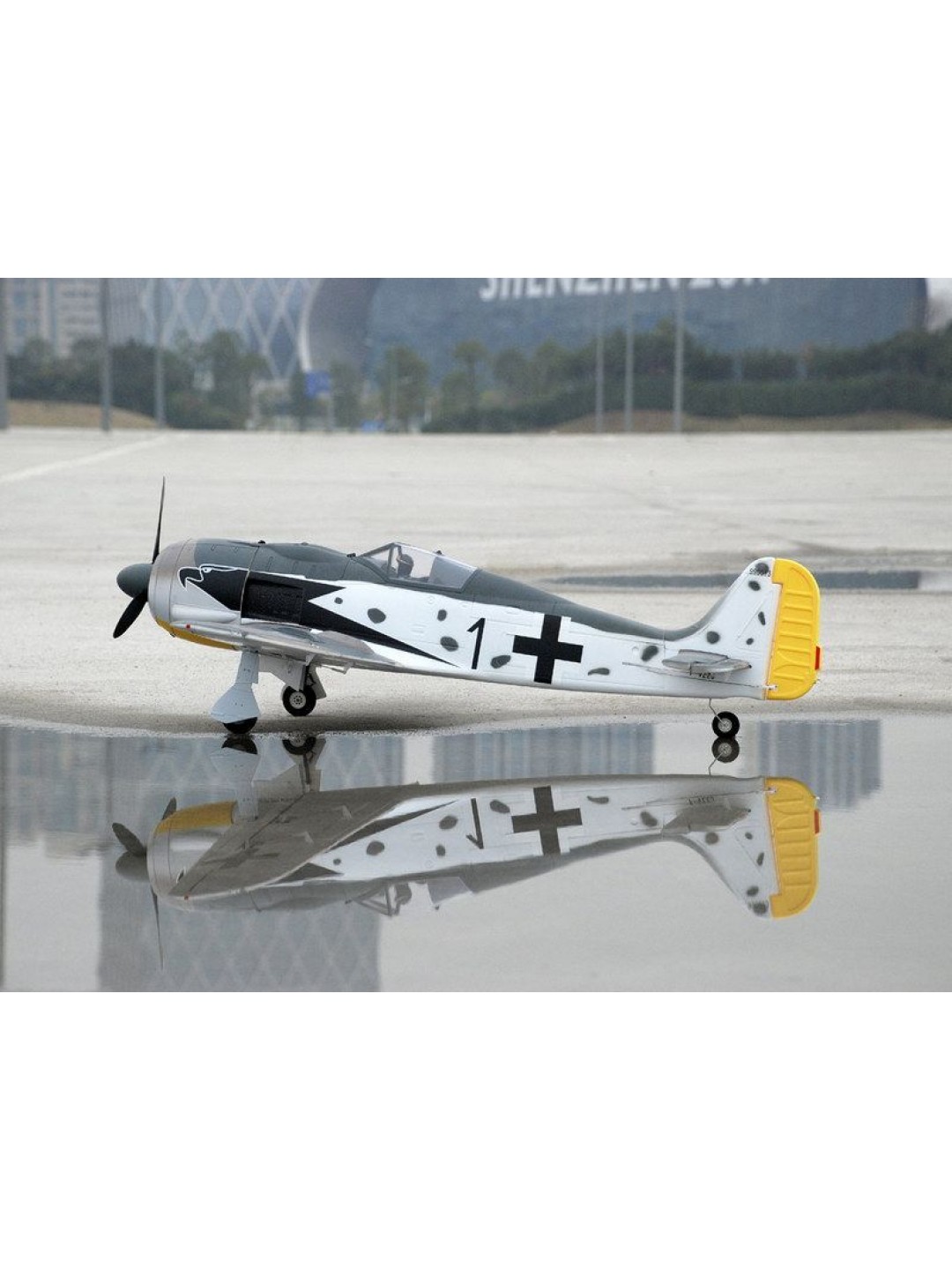 Радиоуправляемый самолет Top RC FW190 1200мм (закрылки, шасси) 2.4G 6-ch LiPo RTF