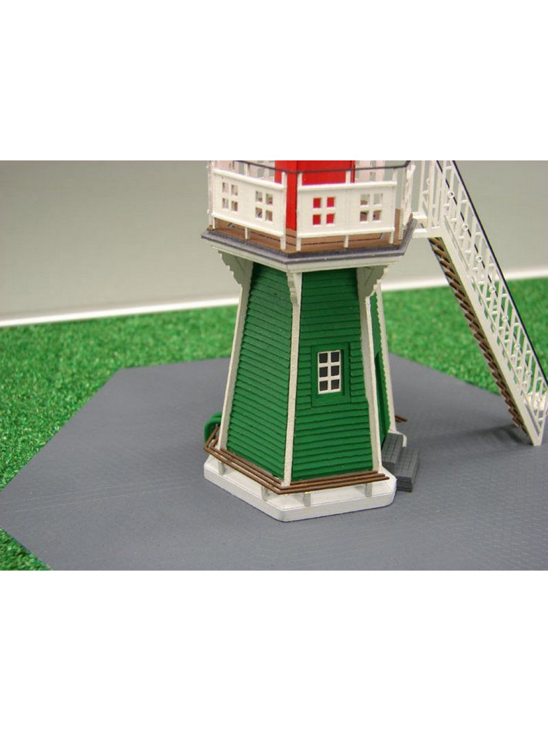 Сборная картонная модель Shipyard маяк Bunthauser Spitze Lighthouse (№54), 1/87