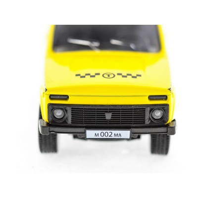 Машина "АВТОПАНОРАМА" инерц. ВАЗ 2121 1/50, в/к 12*7*5,5 см, желтая