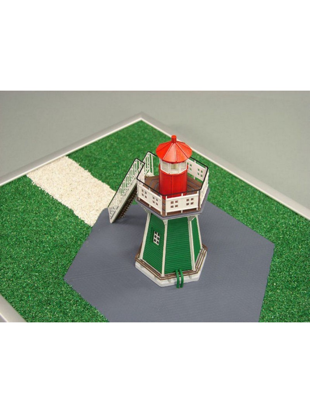 Сборная картонная модель Shipyard маяк Lighthouse Bunthauser Spitze (№24), 1/72