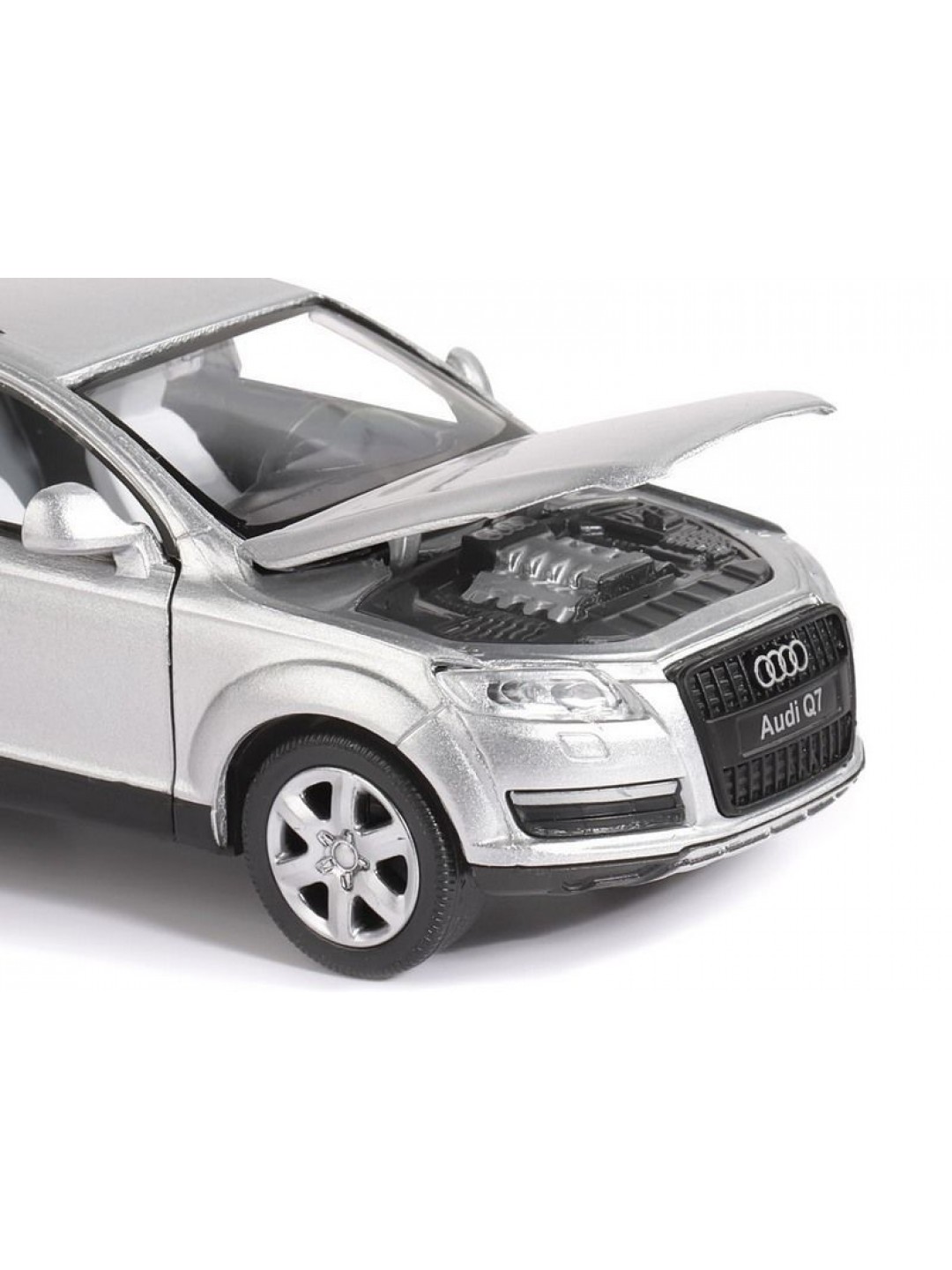 Машина "АВТОПАНОРАМА" Audi Q7, серебряный, 1/32, свет, звук, инерция, в/к 17,5*13,5*9 см