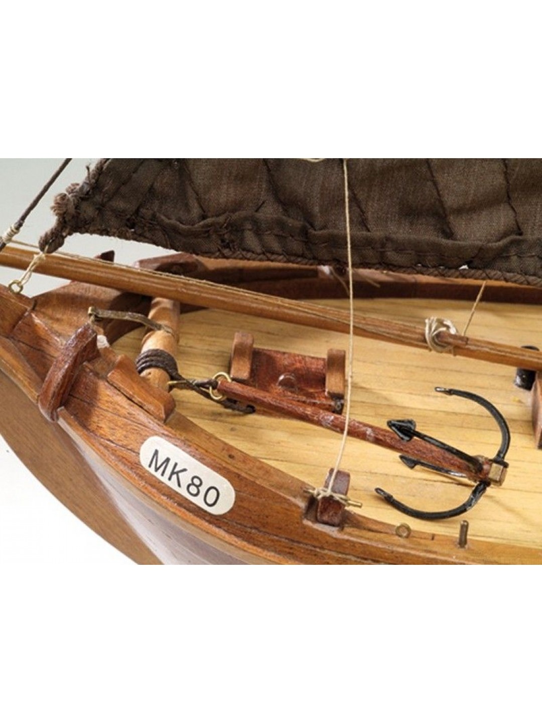 Сборная деревянная модель корабля Artesania Latina BOTTER, 1/35
