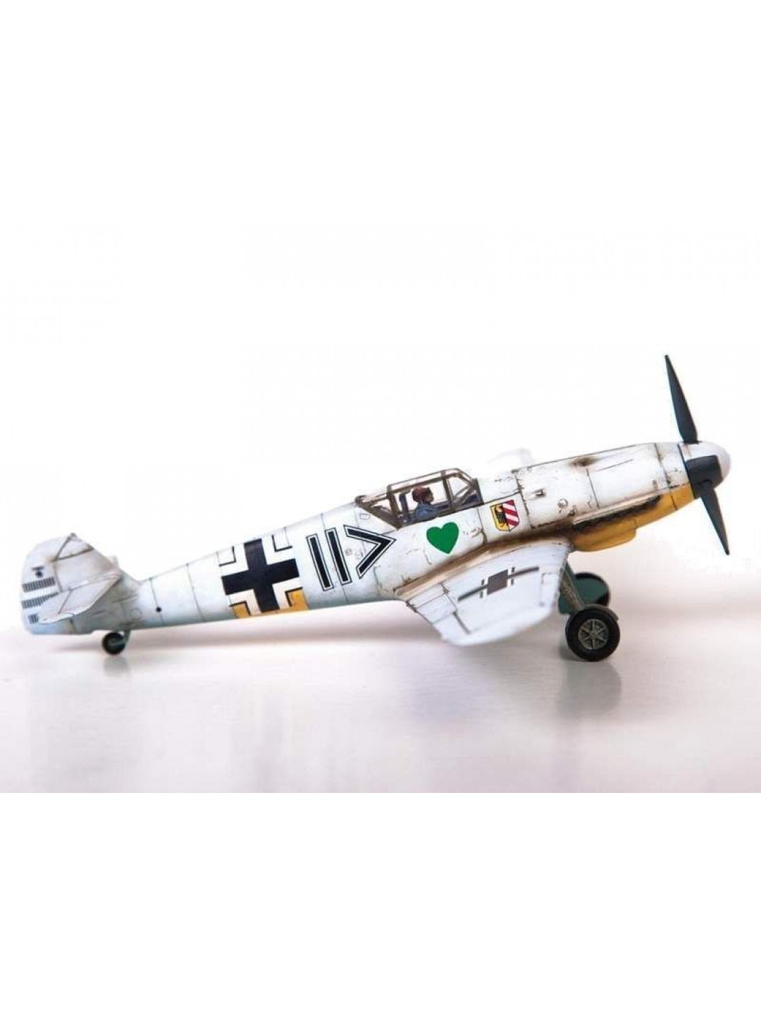 Сборная модель ZVEZDA Великие противостояния "Мессершмит Bf-109 против Як-3" (сборка без клея),1/72