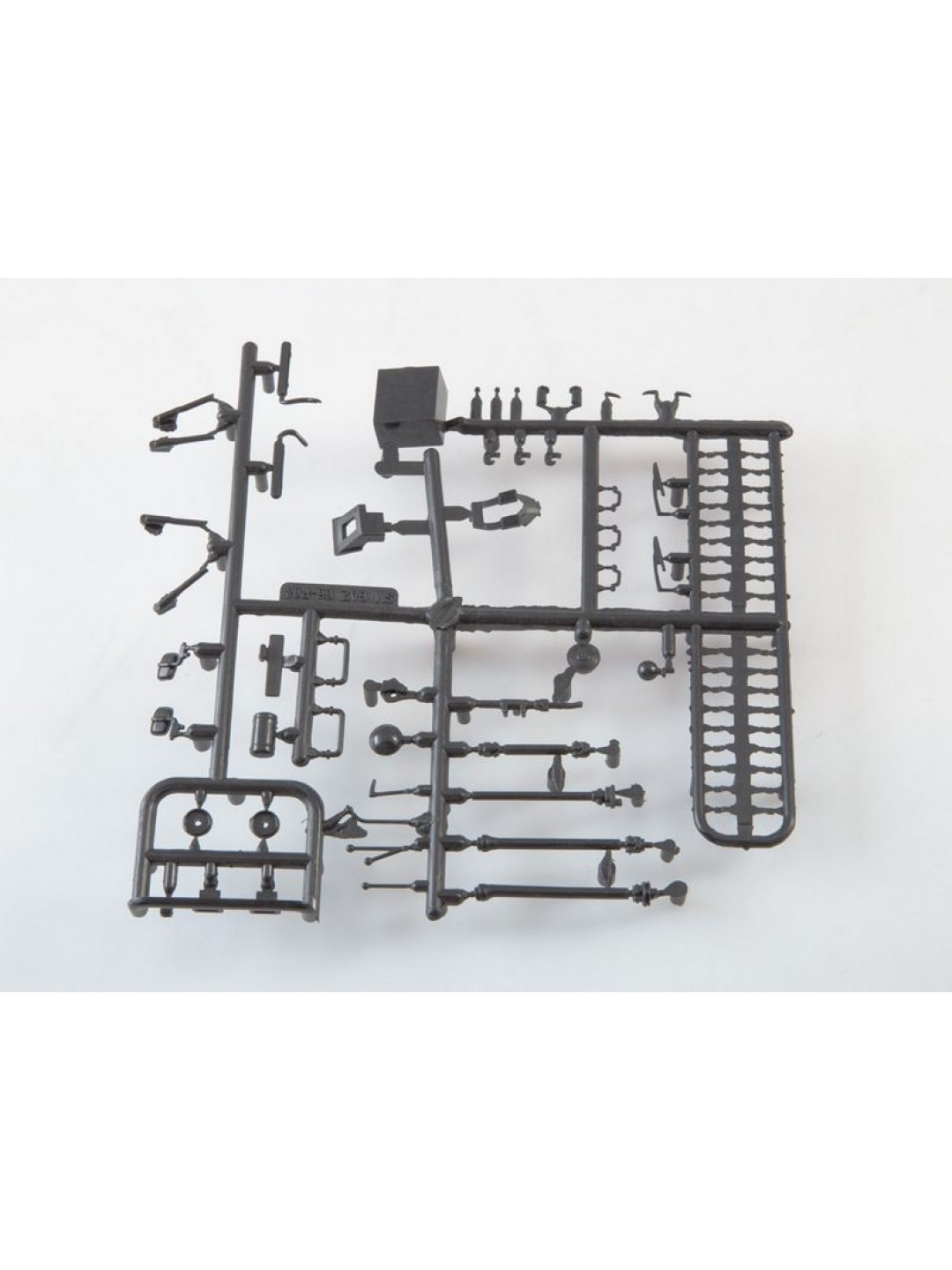 Сборная модель AVD ГПИ-72 шнековый снегоболотоход, 1/43