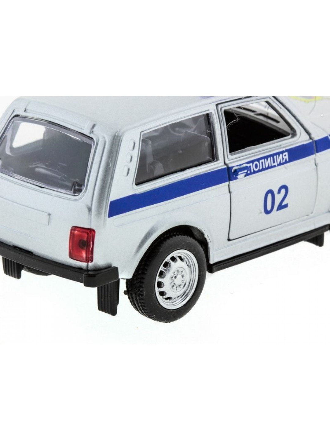 Машина "АВТОПАНОРАМА" инерц. ВАЗ 2121 1/50, в/к 12*7*5,5 см, серебристая