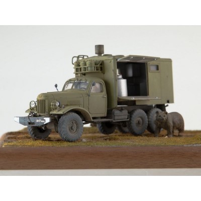 Сборная модель AVD Передвижная автомобильная кухня ПАК-170 (157) (с интерьером), 1/43