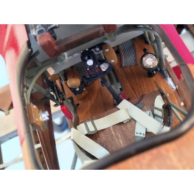 Сборная деревянная модель самолета Artesania Latina FOKKER DR.I 1918 RED BARON, 1/16