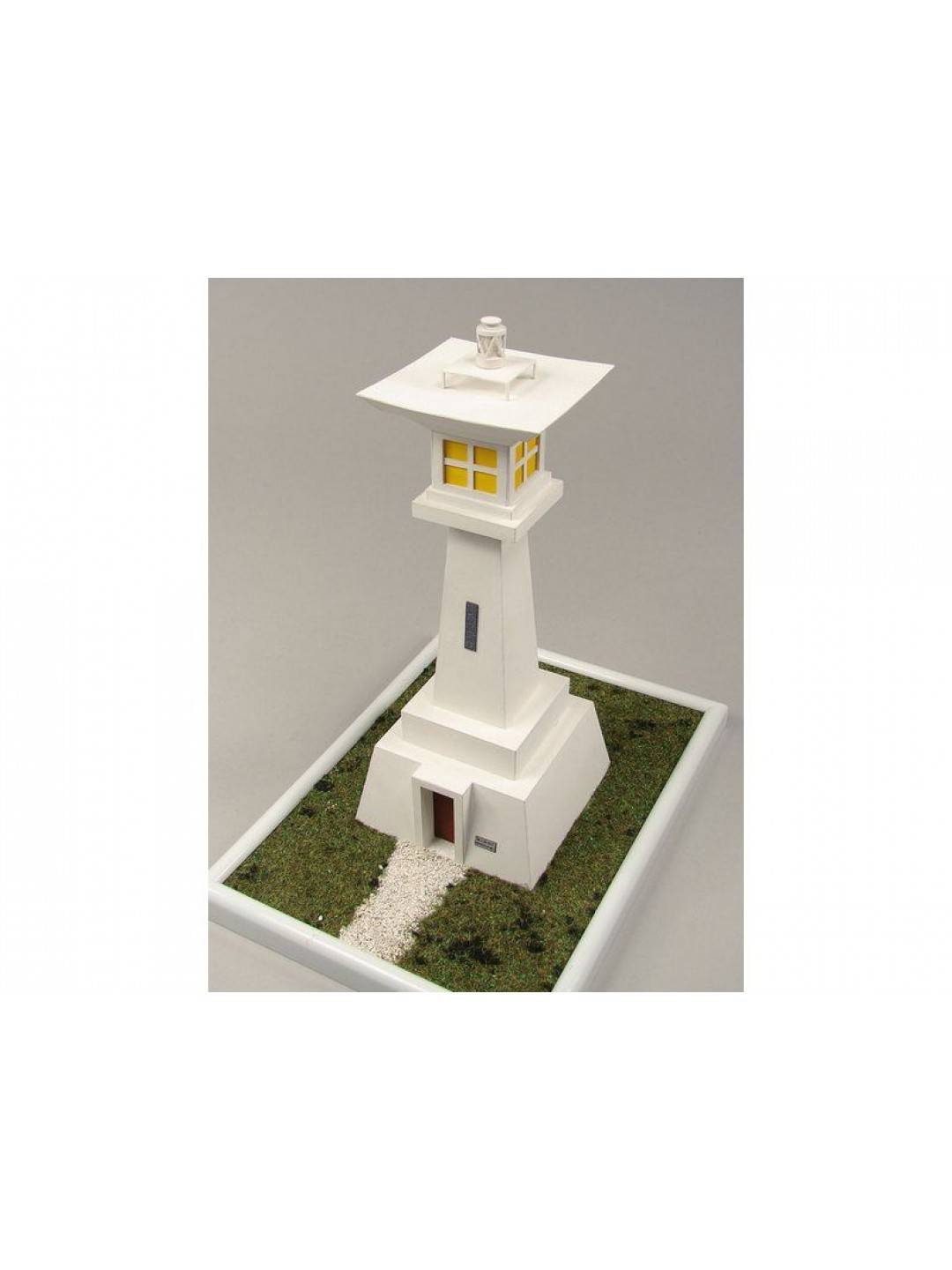 Сборная картонная модель Shipyard маяк Udo Saki Lighthouse (№63), 1/87