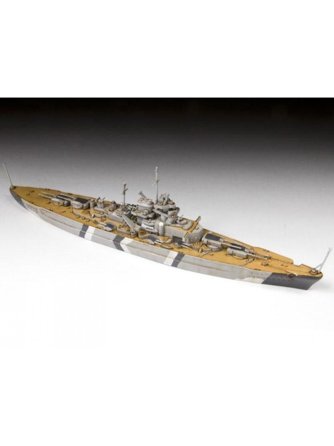 Сборная модель ZVEZDA Немецкий линкор "Бисмарк", 1/1200