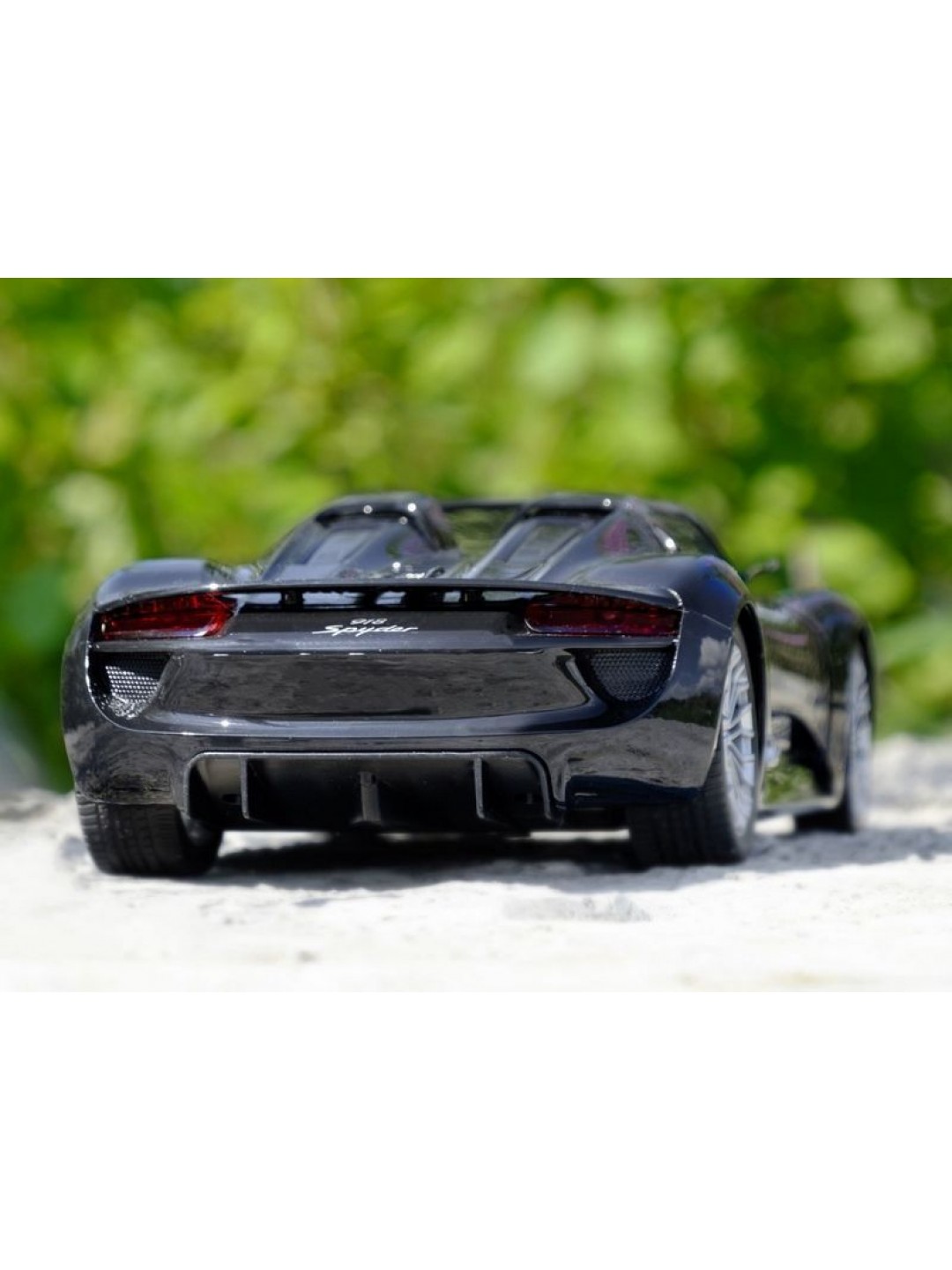 Р/У машина Porsche 918 2046 1/14 с открыв. дверями + акб