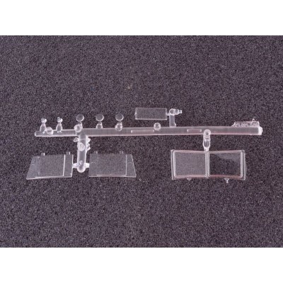 Сборная модель AVD МАЗ-200В с полуприцепом МАЗ-5215, 1/43