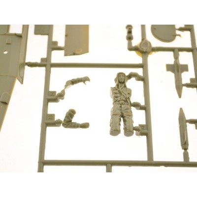 Сборная модель ZVEZDA Советская боевая машина пехоты БМП-1, 1/35