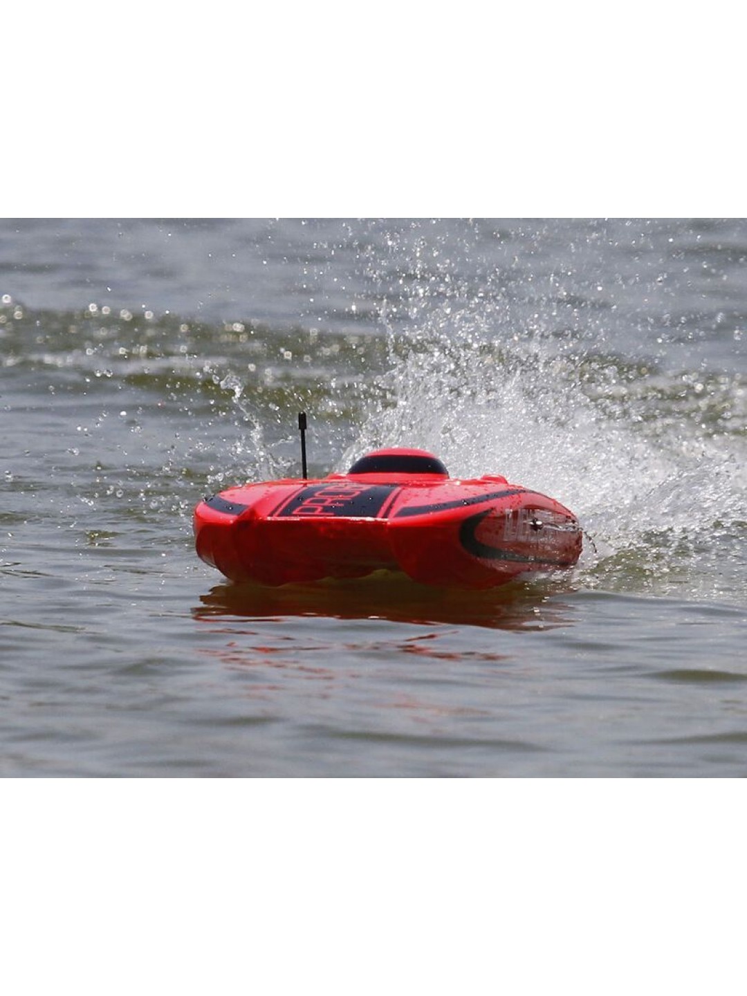 Радиоуправляемый катамаран ProBoat Blackjack 24 Brushless RTR