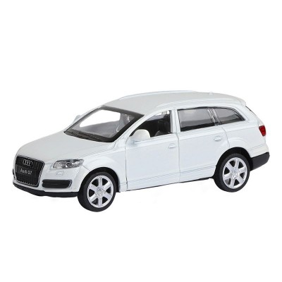 Машина "АВТОПАНОРАМА" Audi Q7, белый, 1/43, инерция, в/к 17,5*12,5*6,5 см