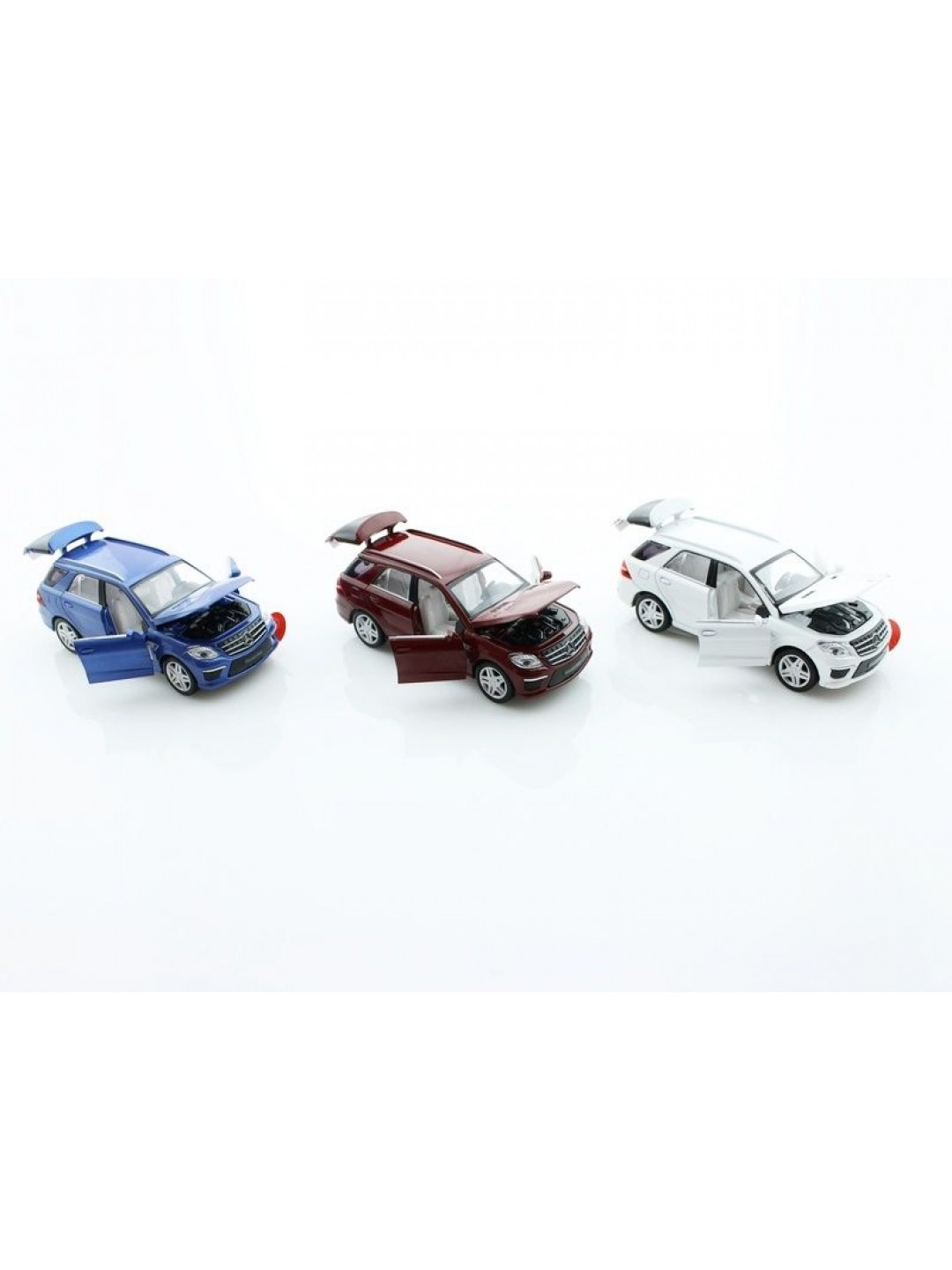 Машина 1:32 Mercedes-Benz ML63 AMG свет, звук, инерция 15см (1/12шт) б/к