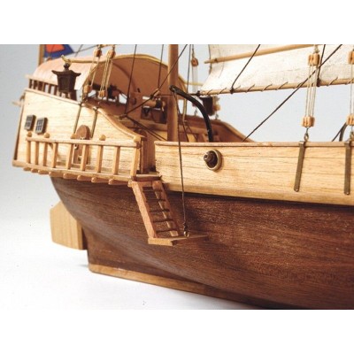 Сборная деревянная модель корабля Artesania Latina RED DRAGON - CLASSIC COLLECTION, 1/60