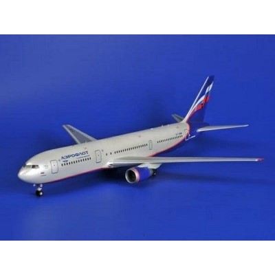 Сборная модель ZVEZDA Пассажирский авиалайнер Боинг 767-300, 1/144