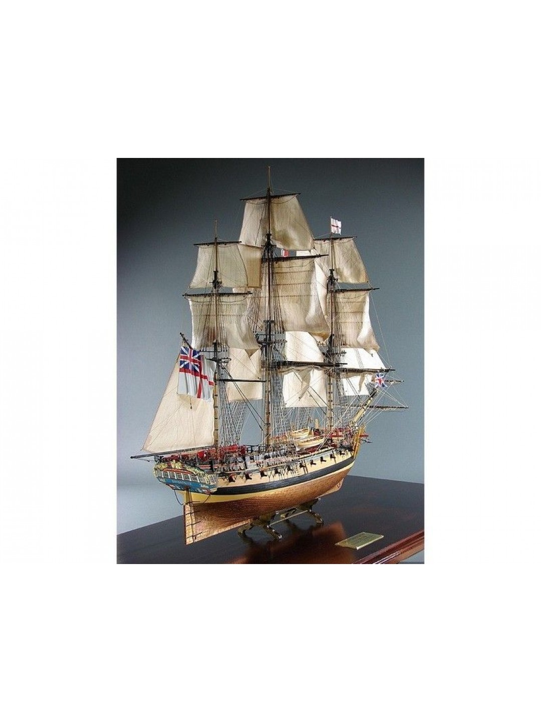 Сборная картонная модель Shipyard фрегат HMS Enterprize (№69), 1/96