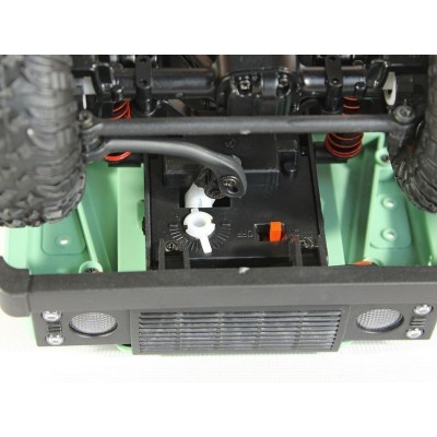 Радиоуправляемая машина MN MODEL английский пикап Defender (зеленый) 4WD 2.4G 1/12 RTR