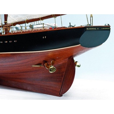 Сборная деревянная модель корабля Artesania Latina BLUENOSE II, 1/75