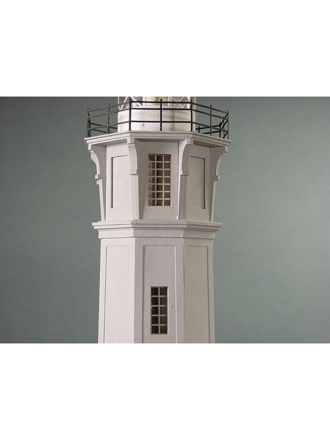 Сборная картонная модель Shipyard маяк Lighthouse Alcatraz (№28), 1/72