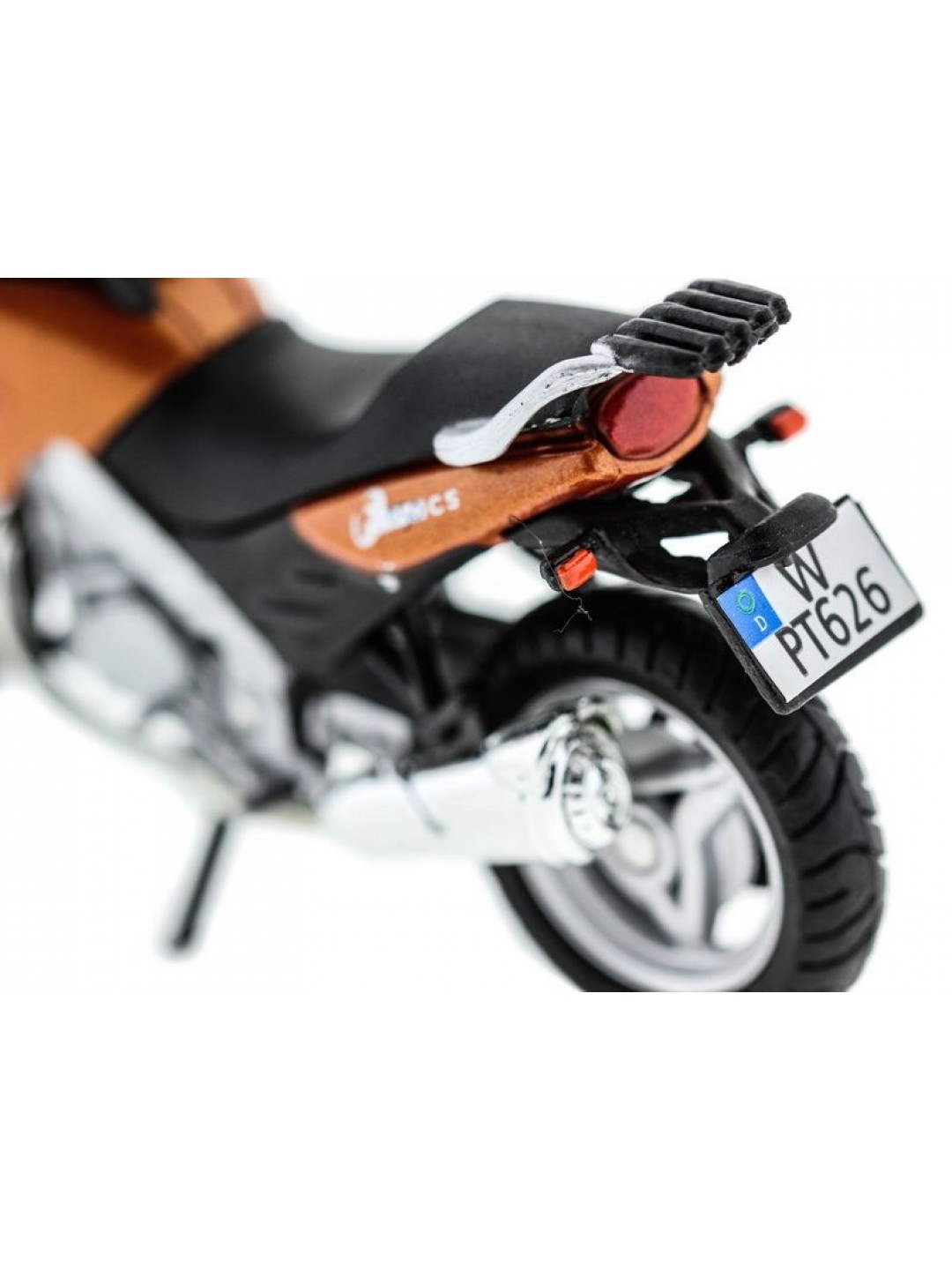 Мотоцикл Motormax 1:18 Honda и Yamaha в ассортименте 76205 в/к